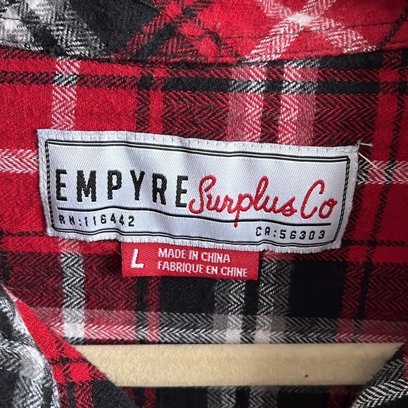 Men’s Plaid Button Down Shirt, Size L - Picture 6 of 8